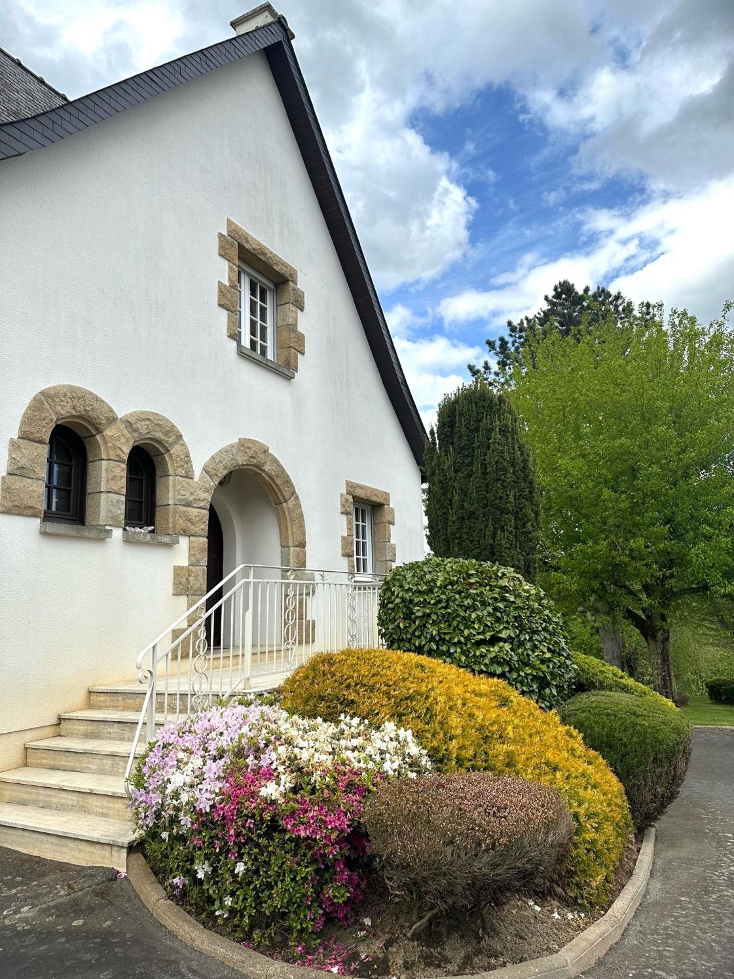 Les Tulipes Bed and Breakfast Antrain Eksteriør billede
